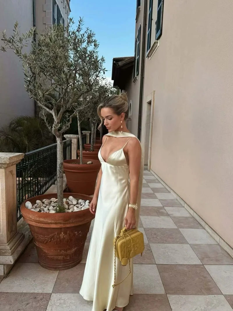 Robe longue femme satin bretelles - foulard décoratif soirée élégante